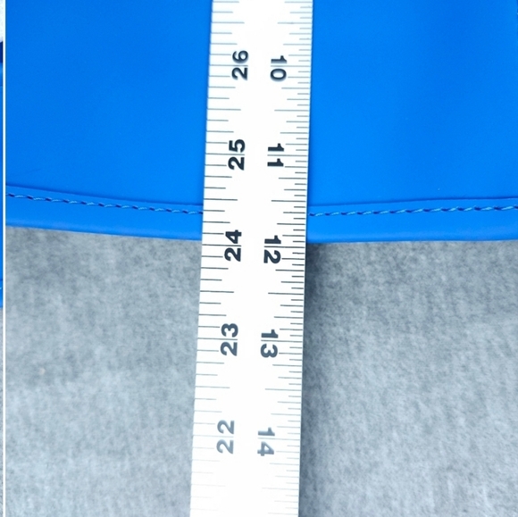 Rains Rolltop Rucksack Backpack W3 Waterproof Waves‎ (Blue) $125 Msrp NWTS - Picture 10 of 11